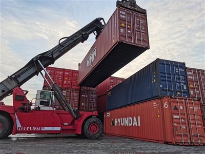 鐵路貨運(yùn)代理、裝卸與倉(cāng)儲(chǔ)服務(wù)的整合優(yōu)勢(shì)